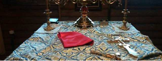 В Киеве ограбили храм и разбросали по полу святые дары