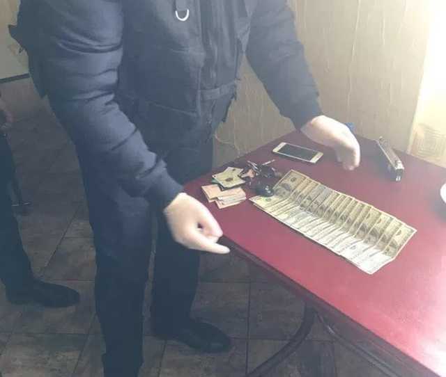 В Одесской области пойман на взятке начальник следствия отдела полиции