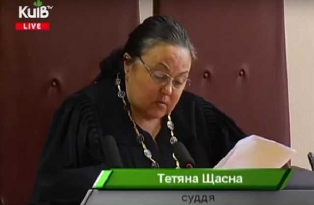 Служебное жилье зажала: в сети показали многоквартирную судью из Киева