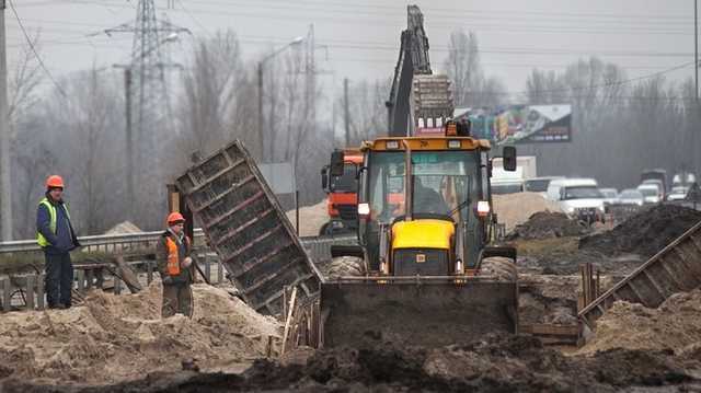 Киевлянам разрешат проехать по Окружной дороге за 100 грн