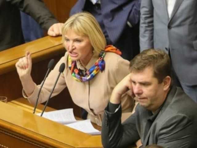 Жена Луценко снова выступила против блокады Донбасса