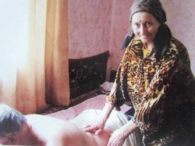 Цілителька з Закарпаття бачить людину наскрізь, а хвороби діагностує і лікує пальцями