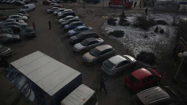 "Касатик, бери "пассатик": как в Киеве устроен рынок "евроблях"