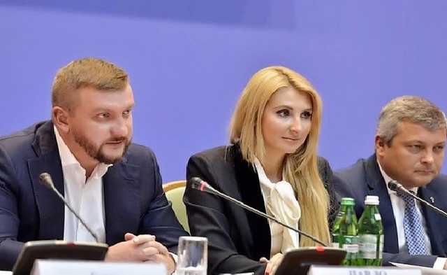 "Народный фронт" продвигает зама Петренко на должность члена ЦИК