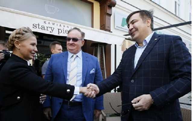 Привид Саакашвілі, як тінь Тимошенко