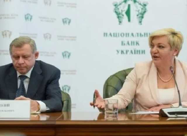 Порошенко вновь ставит главой НБУ своего человека