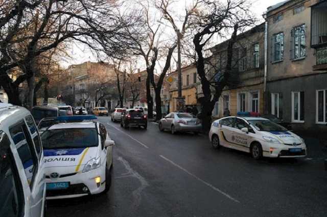 Штурм убежища "одесского стрелка": полиция обнаружила цех по переработке оружия