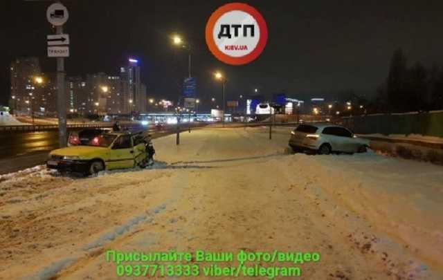 На проспекте Бажана Audi столкнулся с Daewoo, девушку-водителя направили к наркологу