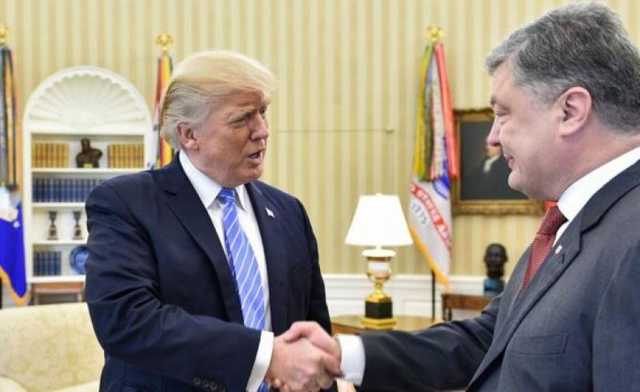 Порошенко вошел в топ-10 самых богатых участников форума в Давосе