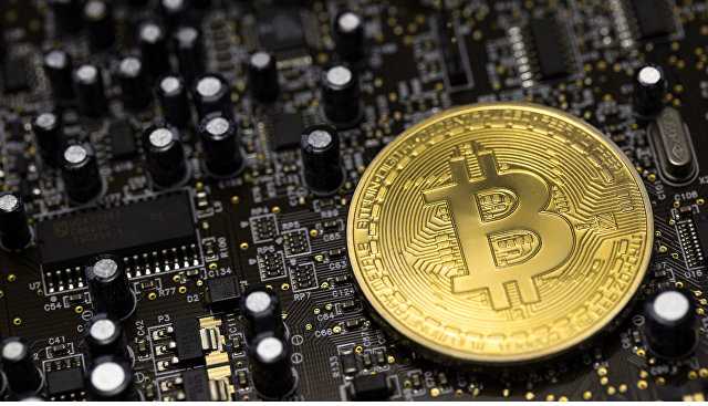 Эксперты назвали «абсурдными» диктаторские попытки Турчинова контролировать биткоин