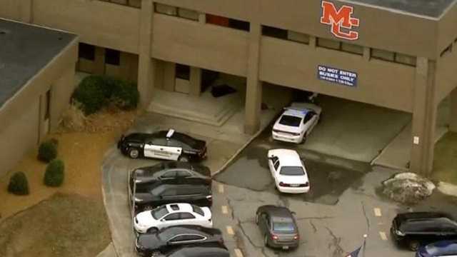 В США произошла стрельба в школе: есть жертвы и раненые