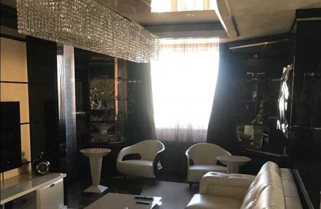 Появились фото квартиры экс-министра Клименко, которую «с боем» передали управляющей компании