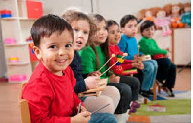 Закуска под перцовку: меню детского сада в Киеве поразило сеть