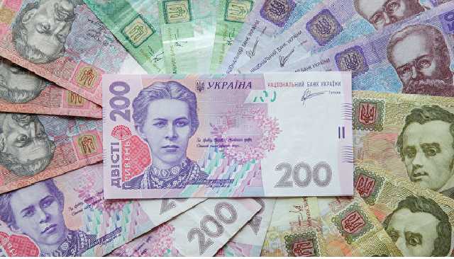 Банкир раскрыл причину исторического антирекорда гривни