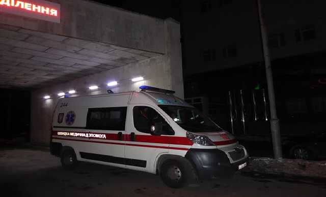 В киевском автобусе вспыхнул конфликт со стрельбой и поножовщиной (ФОТО)