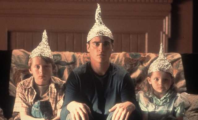 Киевляне заставили мобильного оператора демонтировать станцию из-за боязни излучения