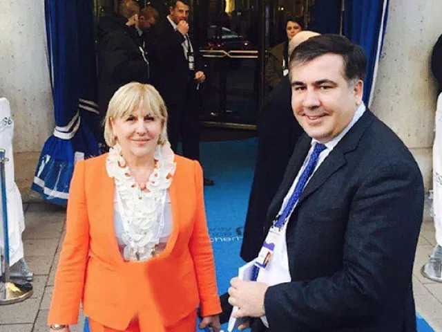 Саакашвили показал свои хоромы под Киевом: опубликовано видео