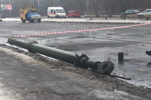 Детали страшного ДТП в Киеве, когда фура врезалась в маршрутку