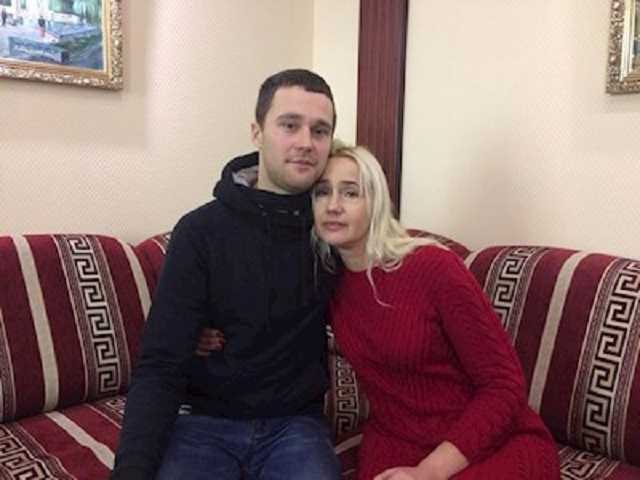 "Все запуганы": сбежавшие из Крыма украинцы рассказали о жути на полуострове