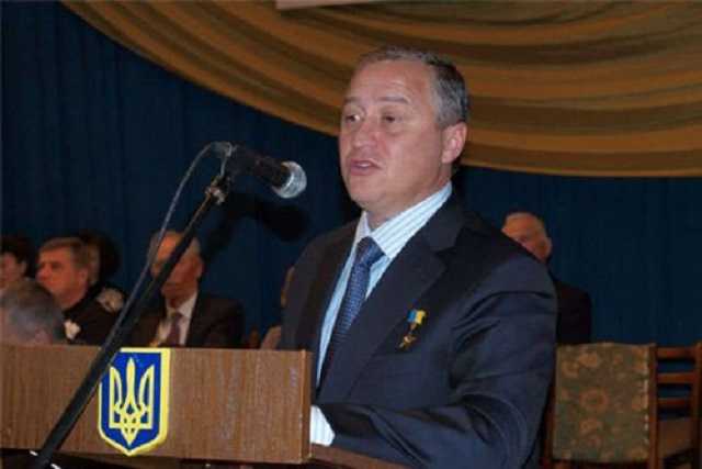 «Панда» атакує бюджет. Нардеп Бобов відсудив мільйони у держави