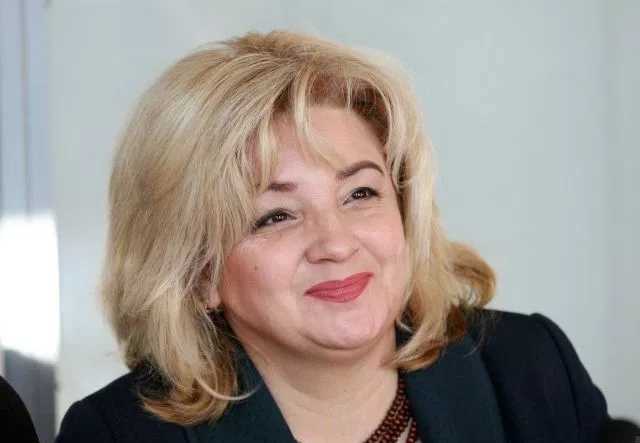 Коррупционерка из Госаудитслужбы осталась в должности благодаря письму из Кабмина