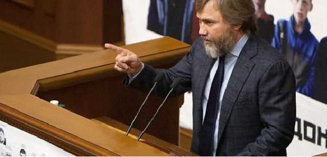 Чому Новинський представляє Україну у ПАРЄ, а не сидить у буцегарні?