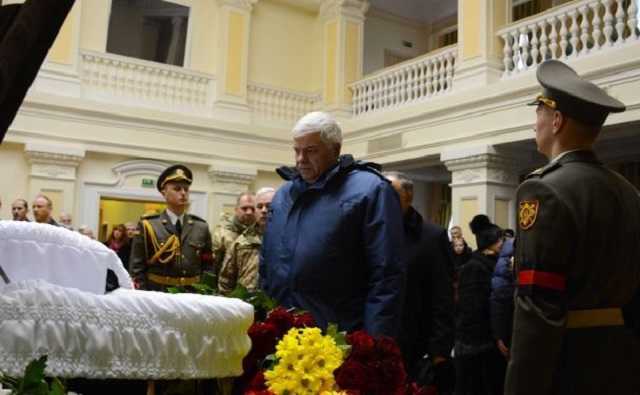 В Киеве попрощались с Леонидом Каденюком