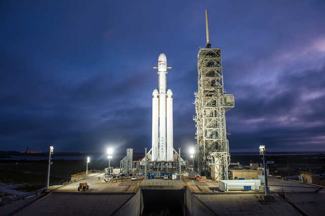 SpaceX     Falcon Heavy   Tesla :  