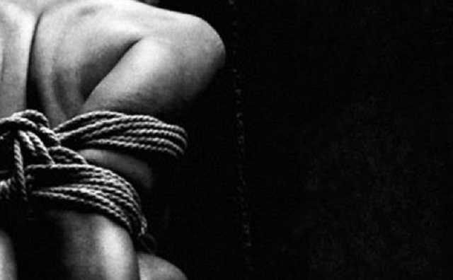 Бизнес по-азербайджански: украинских красавиц продавали в секс-рабство в Турцию