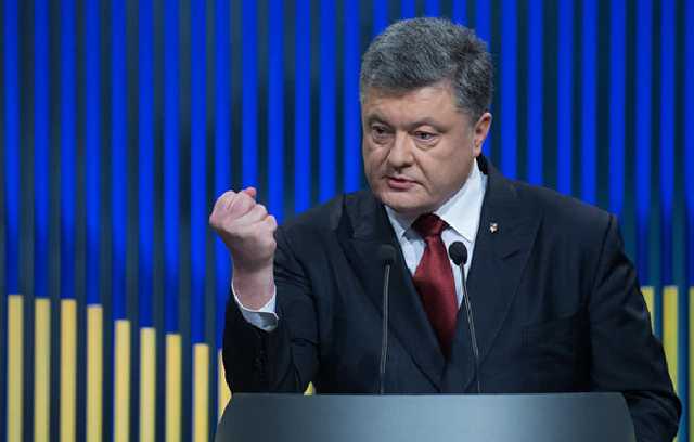 Минобороны перестало заказывать у Порошенко санитарные автомобили