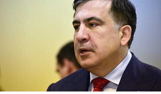 Саакашвили из Варшавы: Порошенко не президент, а дешевый "разводчик"