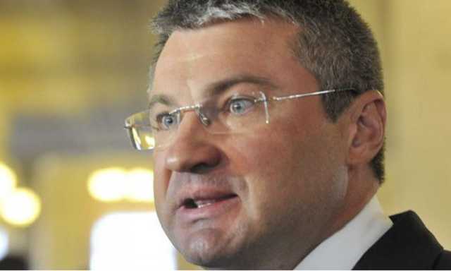 Нардеп Мищенко заявил, что ему запрещают баллотироваться и объявил войну Кононенко