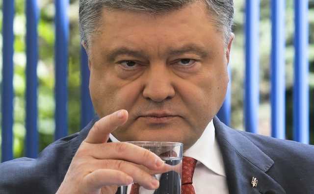 Порошенко строит свою маленькую Россию – нардеп