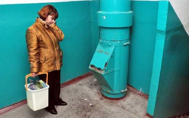 Чиновники пропонують позбутися сміттєпроводів в багатоповерхівках