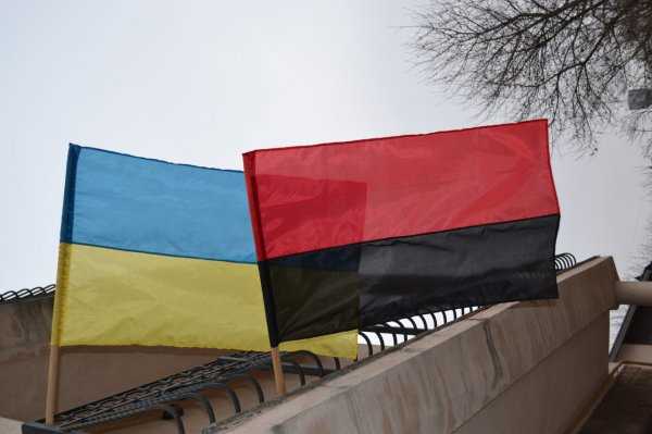 Над Киевсоветом тоже собираются поднимать флаг ОУН