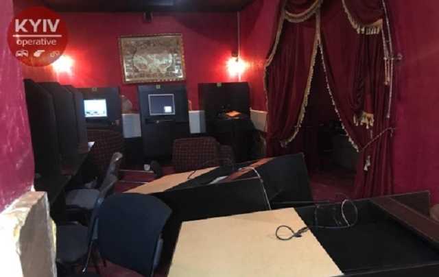 В Киеве произошло вооружённое нападение на «Золотую подкову