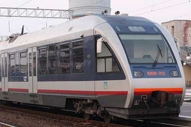 Поезд из Киева в "Борисполь": многомиллионный проект назвали бессмысленным