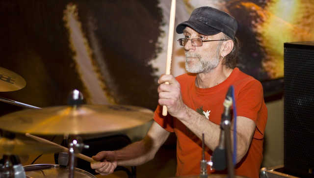 С проломленным черепом обнаружен известный российский музыкант