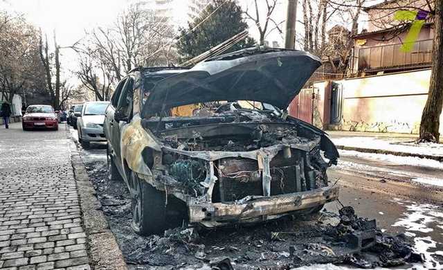 В Одессе сгорел Lexus депутата горсовета