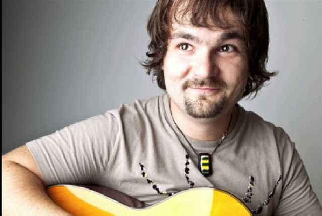 Известный украинский артист Эдуард Приступа навсегда покидает Украину