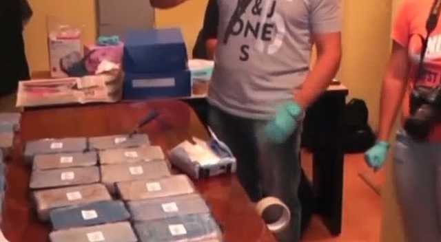 Игорь Эйдман: Вся путинская система рассыпется как карточный домик