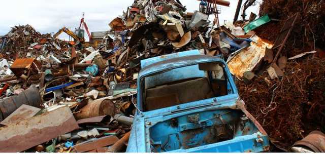 Мэр Днепра угрожает физической расправой сборщикам металлолома