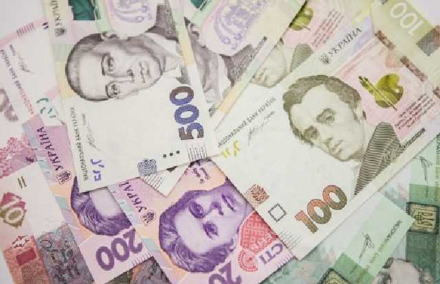 На Тернопільщині у пенсіонерки видурили 225 тисяч гривень, запропонувавши обміняти гроші на купюри "нового зразка"