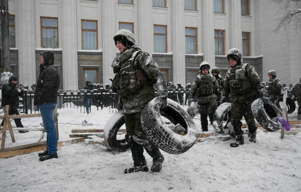 Полиция задержала всех митингующих под ВР – Соболев