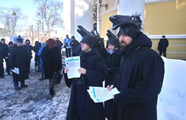 "Темные лошадки" в правосудии – активисты протестуют против переизбрания "судей Майдана"