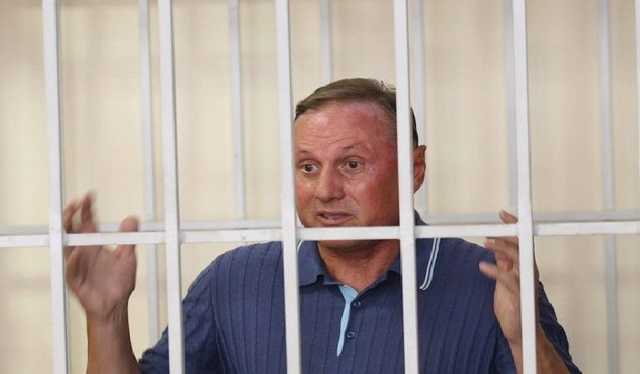 Ефремову продлили арест еще на два месяца