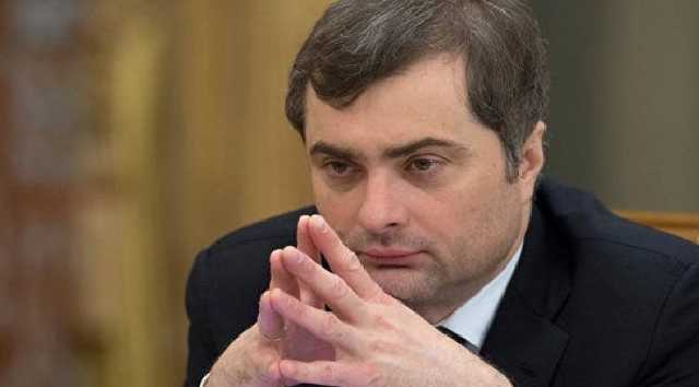 В Кремле придумали, кем заменить Суркова на переговорах с Волкером – источник