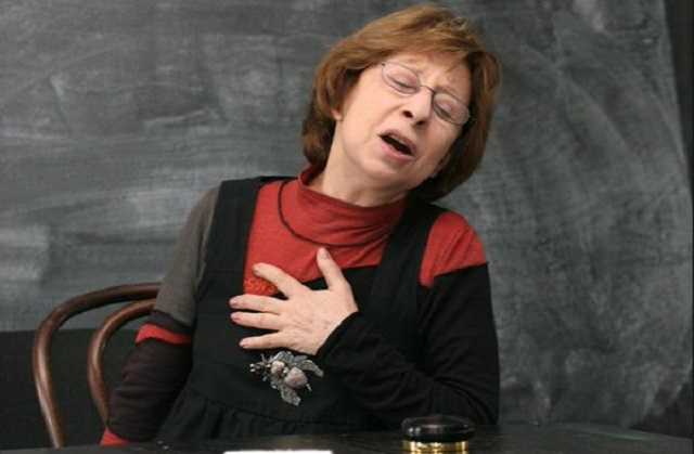 "Крым наш!" Ахеджакова пожаловалась на "озверевших" коллег