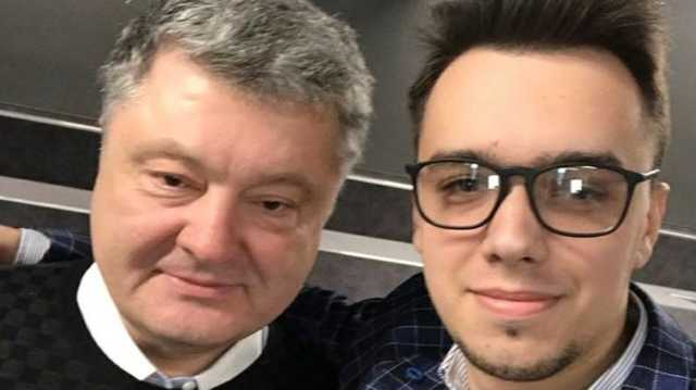 "Позвали зашкваренно-лояльных". Что пишут соцсети о встрече Порошенко с блогерами