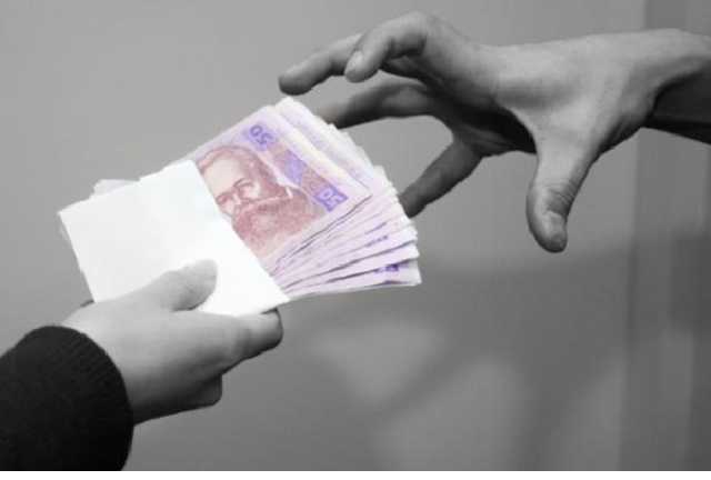 В Бахмуте офицеров СБУ проверяют по делу о вымогательстве